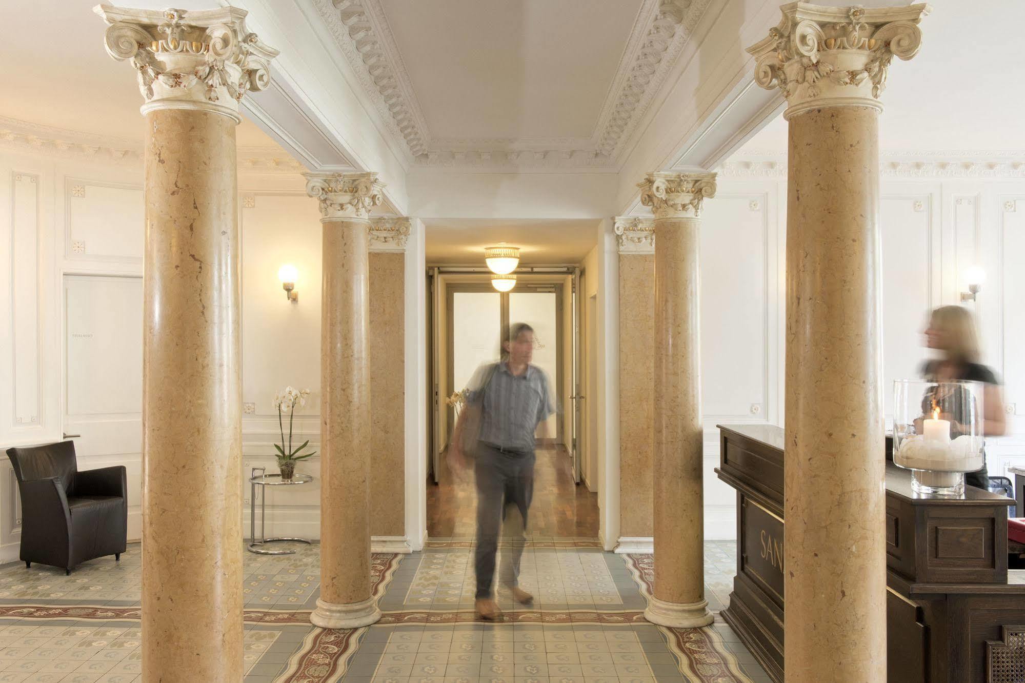 Limmathof Baden - Historisches Haus & Spa Экстерьер фото